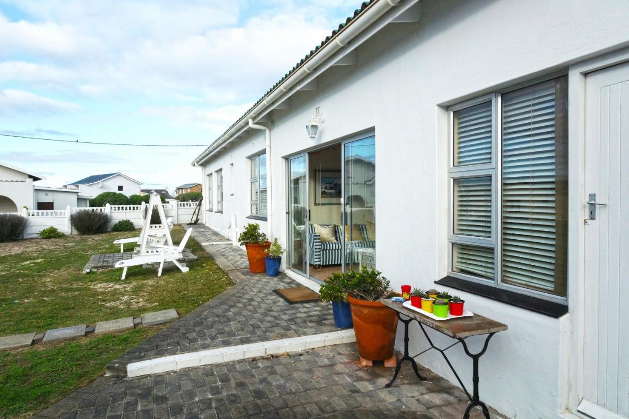 Summer Place B&B Agulhas Exteriör bild